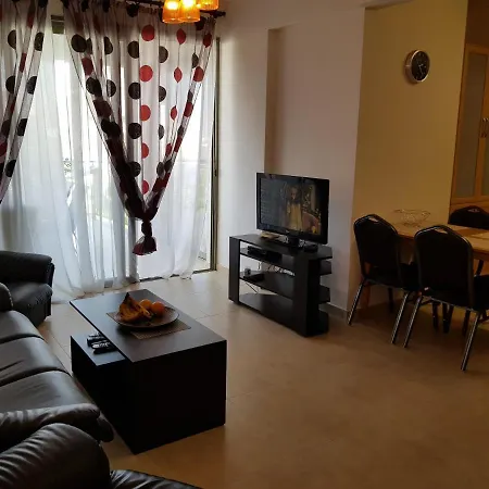 Danaos 2 Apartament *